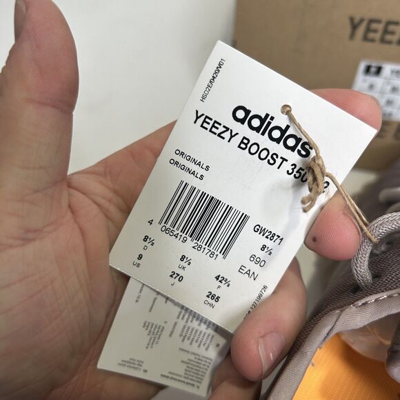 adidas Yeezy Boost 350 V2 “Mono Mist” 2024 - Picture 6 of 6